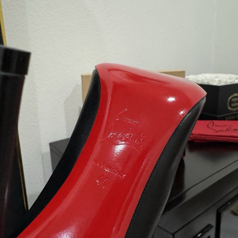 Christian Louboutin Hot Chick 100 Nappa Black - Picture 4 of 9
